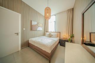 1BHK Elegant Apartment - The Artist Home - Sharjah - 9