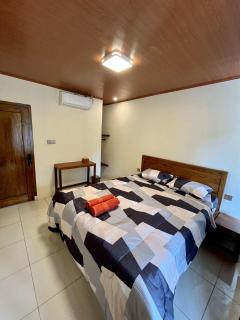 Sleepy Raccoon Hostel - Yogyakarta - 8