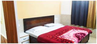 HOTEL PREMIUM KUNJ RESIDENCY Near Railway STATION MATHURA - Mathura - 6