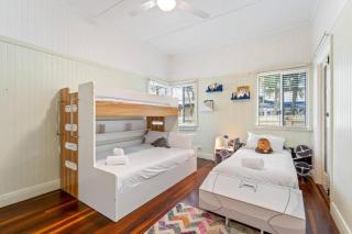 Beach House with Fire Pit and Pizza Oven - 5