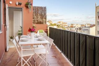 27 A GRAÇA Cozy Apartment with Balcony and Free Parking - Lissabon - 9