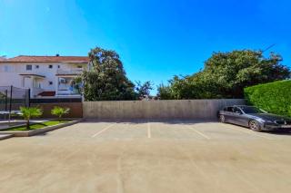 Bibinje Pool Retreat Apartments - 5