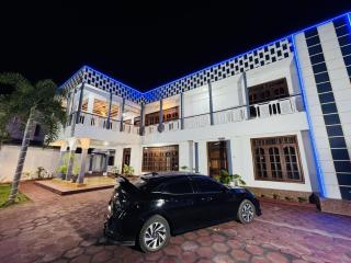 Humming Birds Suites - Jaffna - 8
