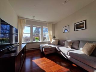Milli Vina Guesthouse - Borgarnes - 4