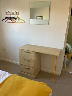 18 Wixon Path - Buckinghamshire - 2