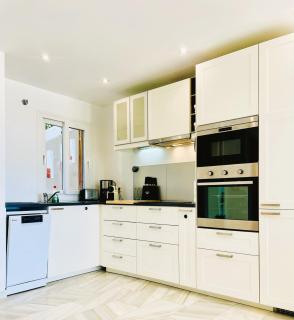 Modern garden apartment with a fantastic sea view and a private garden - Sitio de Calahonda - 3