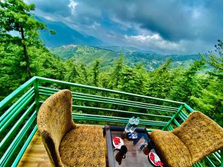 Aachman Nature Valley Resort Mashobra BY NAINA STAYCATION- Private Parking - Balcony and valley view Rooms - 7
