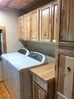 Log Cabin - - 1