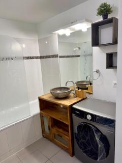 Appartement entièrement meublé de 57m Chanteloup les vignes Centre ville - 1