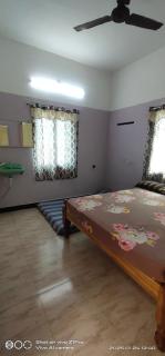 Shree chendur Residency AC ROOMS - Tiruvannāmalai - 6