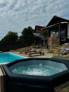 The Dream house - - 0
