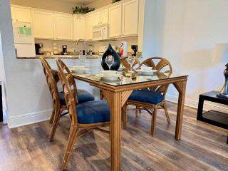 1300-3-SE-Condo at Reunion - 9