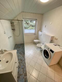 Charmante Ferienwohnung im Grünen - Eisenach - 3