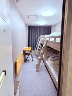 HOSTEL s - Osaca - 5