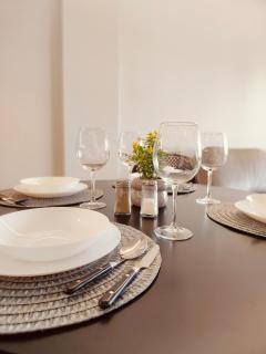 Claudia Luxury Apartment near the beach with a pool, gym, and secure gated parking - Arenales del Sol - 6