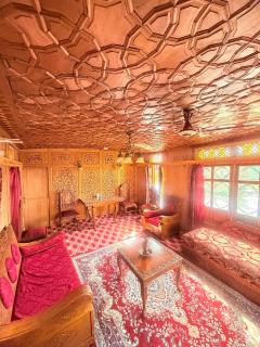 Heritage Shreen Houseboat - Srinagar - 2