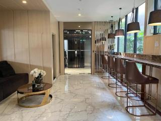 The Shade in Sathorn Low-rise Condo - Bangkok - 4