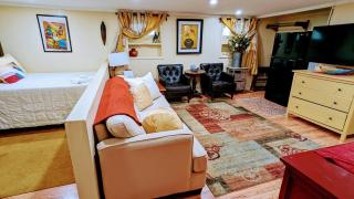 Charming Private 1BR Apartment with Easy NYC Access - 5