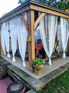 Charming Private 1BR Apartment with Easy NYC Access - 2