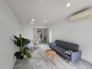 Large T2 50m from the beaches - Nice - 9