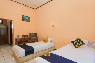 OYO 2465 Hotel Raung View - Banyuwangi - 9