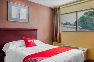 OYO Superior Budget Inn Bartow - Bartow - 9