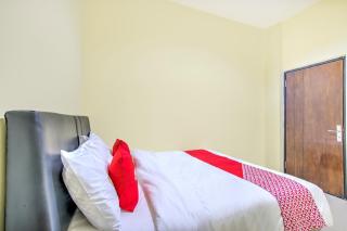 Super OYO 2509 Hotel Tebel 19 - Gedangan - 6