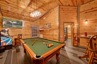 Indoor Heated Pool, Alpine Resort Near Dollywood, Theater & Game Room, Hot Tub - 5