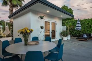 Palm Springs Midtown Midcentury Stunner - Palm Springs - 5