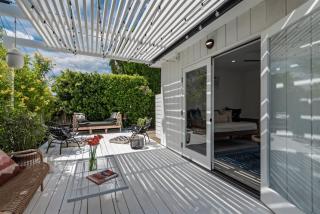 Palm Springs Midtown Midcentury Stunner - Palm Springs - 2