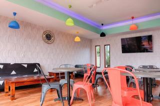 OYO 2595 Hotel Jinan Makassar - Makassar - 1