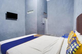 OYO Life 3005 Kost Rumaisha Syariah - Bandar Lampung - 3