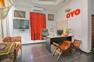 OYO 89933 Nun Hotel - Jeli - 2