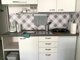 Sweet Home Apartment Hannover West - contactless check-in - 3