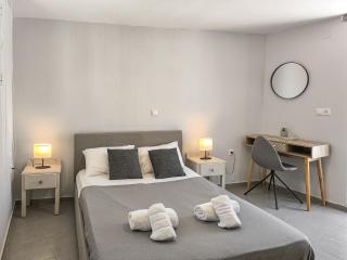 Comfy apartment with small private pool, Fiber internet and private parking - Chania - 6