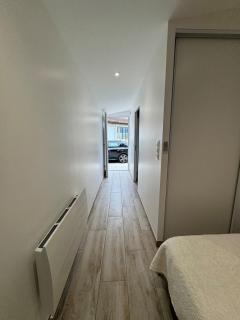 Studio neuf très calme - Poligny - 4