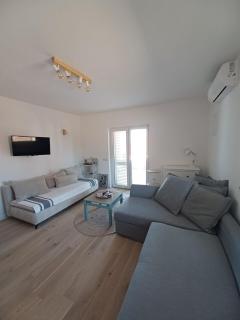 Apartment Dry dock - Postira - 3