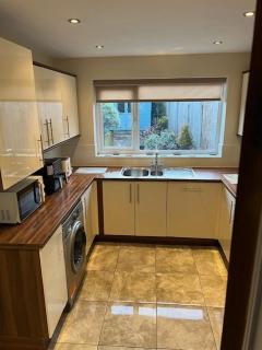 Night Owl Cottage - - 4