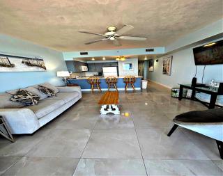 Wyndham Ocean Walk Resort 1307-0 - Vacation in Comfort and luxury -1BR Direct Oceanfront - Daytona Beach - 4