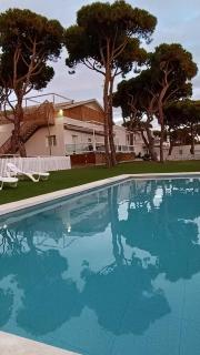 Apartamento Mistral 5, con piscina y parking. - 0