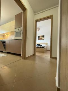 Coresi Spacious and Comfortable#2, GbWifi, Parking - Braşov - 4