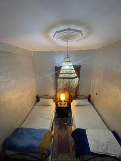 Surf Like a Local Authentic Home Stay - Agadir - 9