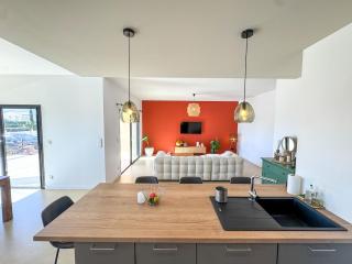 Villa neuve moderne - Saint-Quentin-la-Poterie - 7