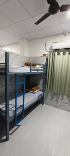 V R S Luxury AC Dormitory - Mysore - 1
