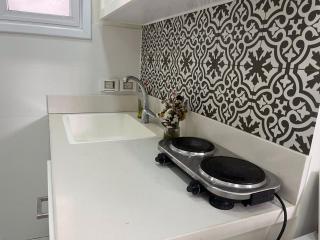 Charming Studio Port & Beach Private Garden - 6