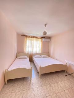 Family Central Apartment - Himare - 7
