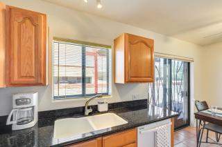 Bright Tucson Home with Patio By Rillito River Path! - Tucson - 2
