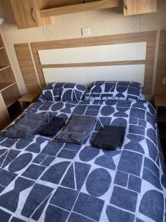 The Tebay golden gate towyn - 7