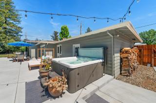 Happy House Getaway - Pool, Hot Tub & Wine Country - Santa Rosa - 3