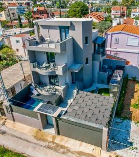 VILLA ISIDA-Private Mini Pool-5'walk to the Beach - 9